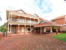 House - 15 Ellesmere Street, Mount Lawley 6050, WA