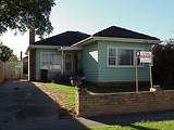 House - 10 Andrew Street, Sunshine 3020, VIC