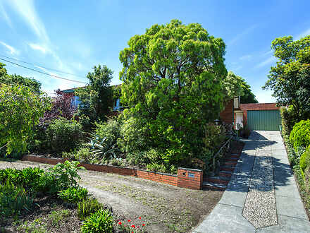 32 Brentwood Drive, Avondale Heights 3034, VIC House Photo