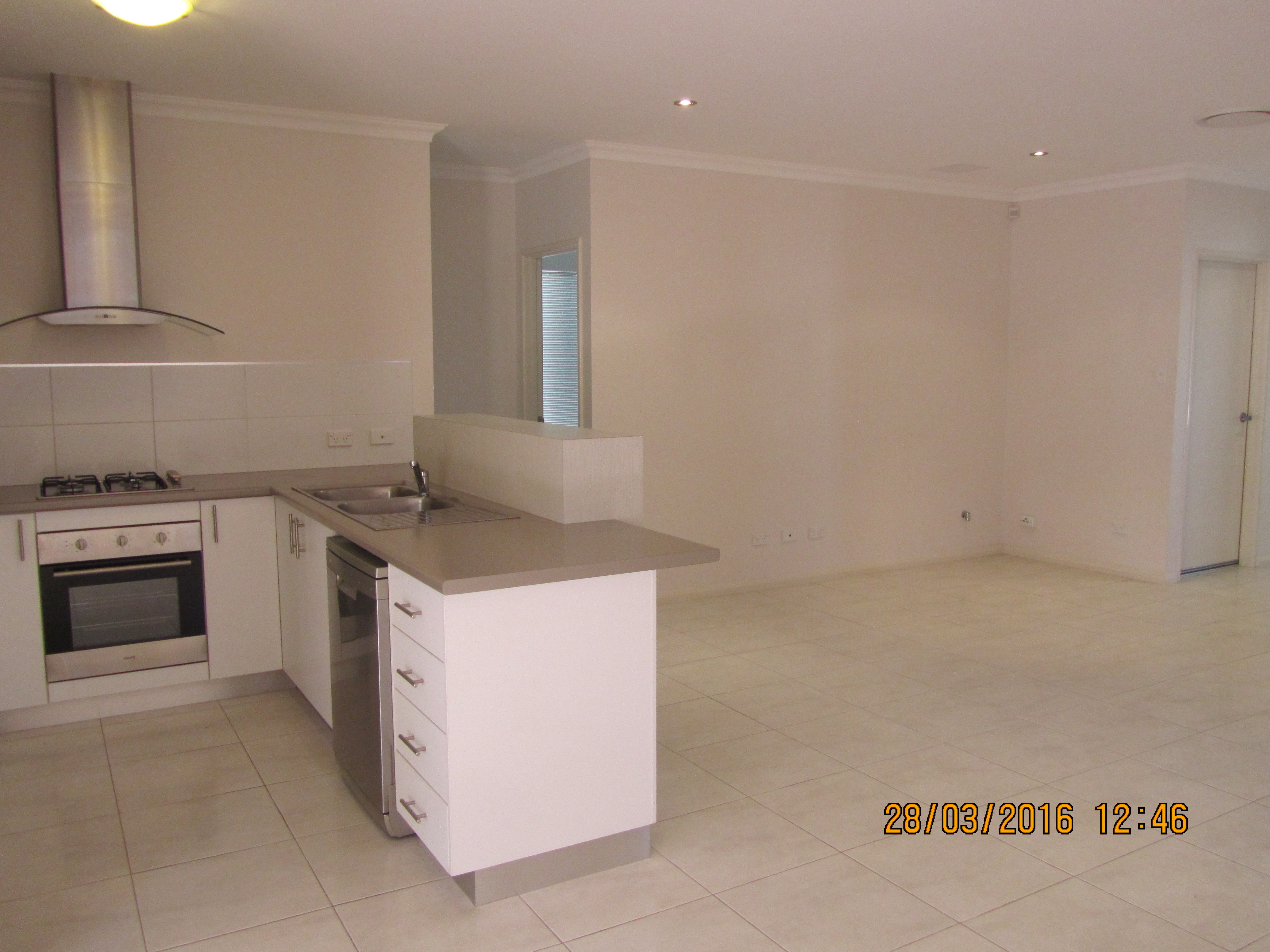 16a Matta Way Pearsall 6065 Wa House For Rent Rent Com Au