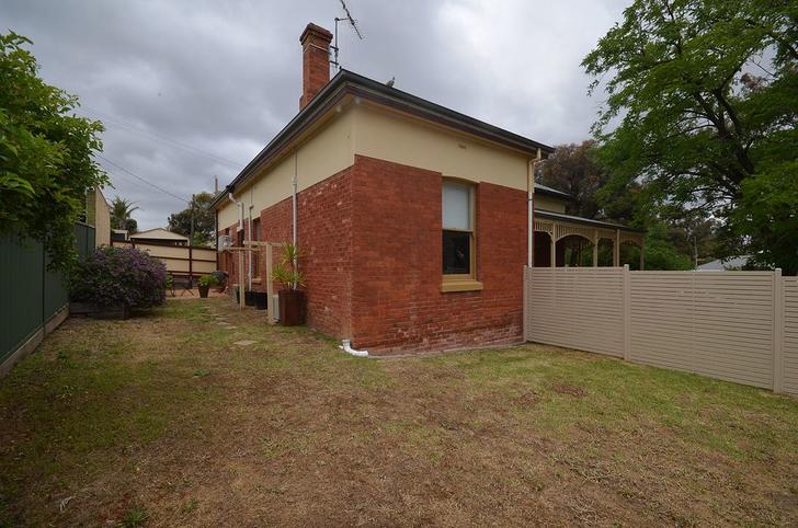 31 Russell Street, Quarry Hill 3550, VIC House Photo