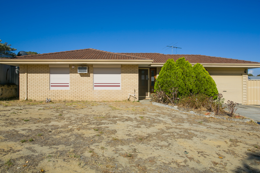 22 Ottawa Crescent, Beechboro WA 6063 house For Rent