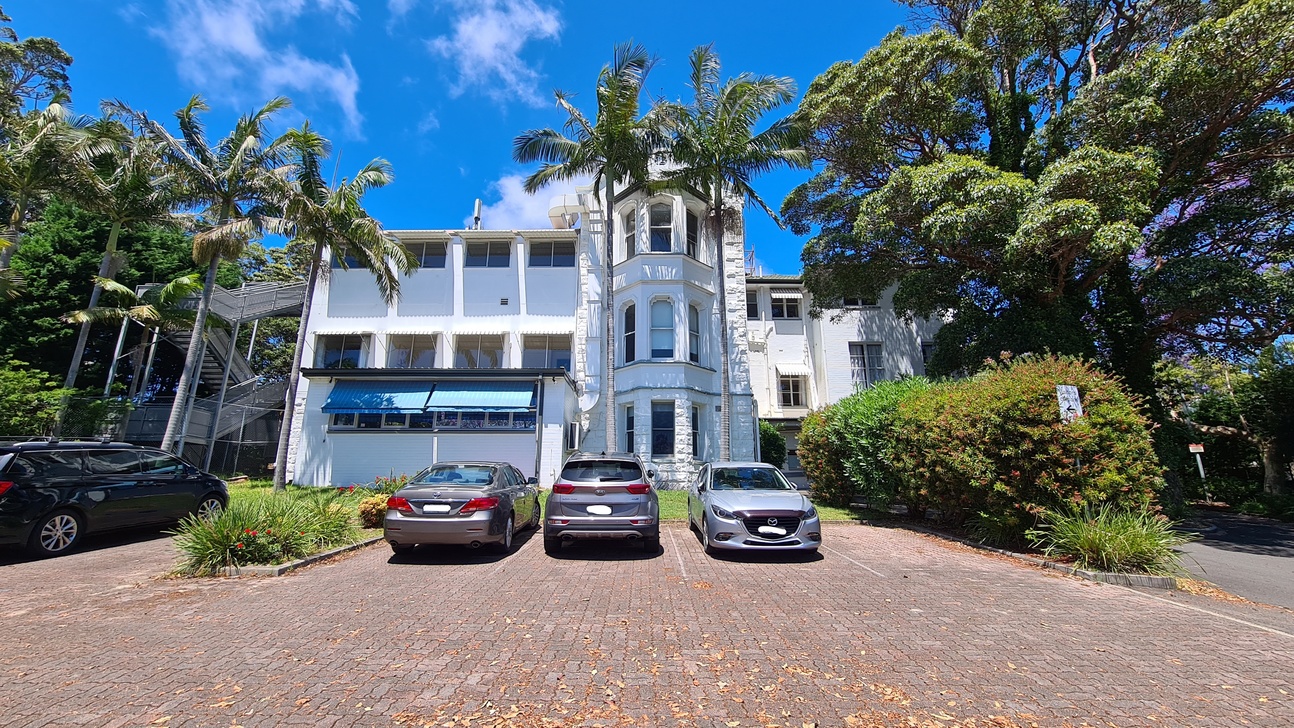 2B Alexander Avenue, Mosman NSW 2088 house For Rent