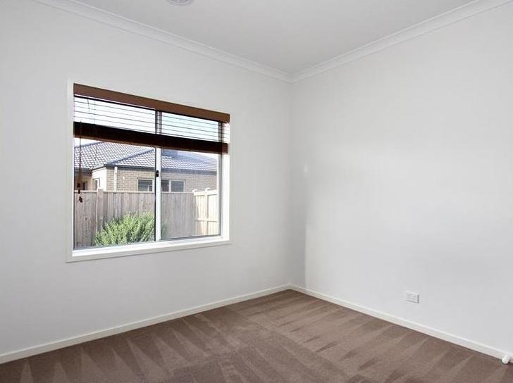 13 Casino Parade, Point Cook 3030, VIC House Photo