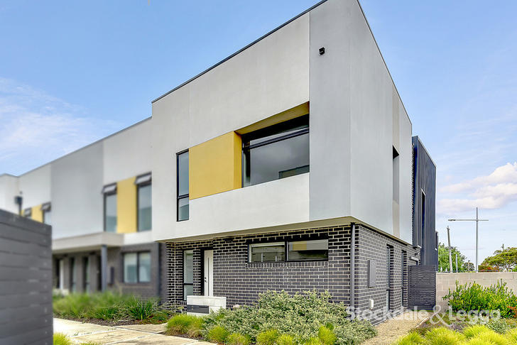2 Poble Walk, Avondale Heights 3034, VIC Townhouse Photo