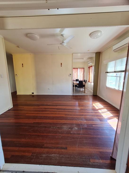 8 Moulder Street, Richmond QLD 4822 house For Rent