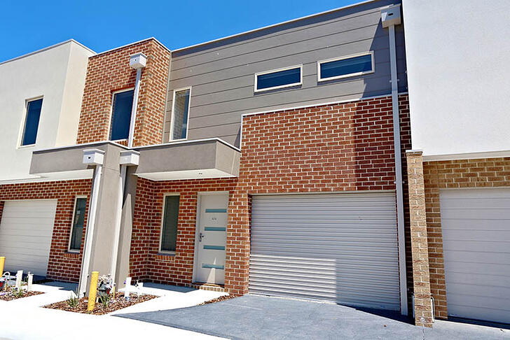 4/4 Ryrie Grove, Wollert 3750, VIC Townhouse Photo