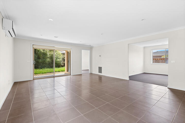 16 Mangrove Parade, Point Cook 3030, VIC House Photo