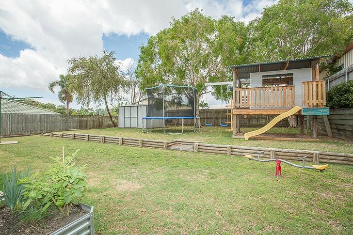 11 Dumfries Court, Beaconsfield 4740, QLD House Photo