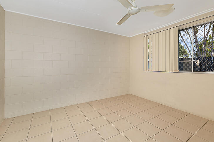 2/54 Percy Street, West End 4810, QLD Unit Photo
