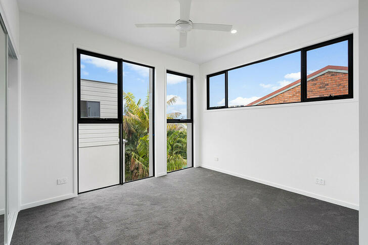 10/24 Imperial Parade, Labrador 4215, QLD Townhouse Photo