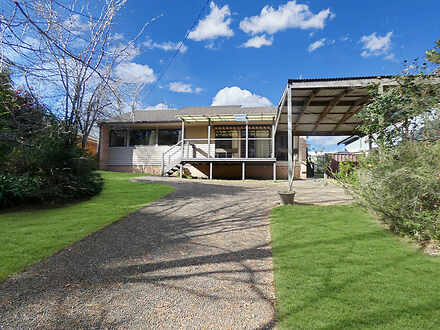 8 Page Avenue, Wentworth Falls 2782, NSW House Photo