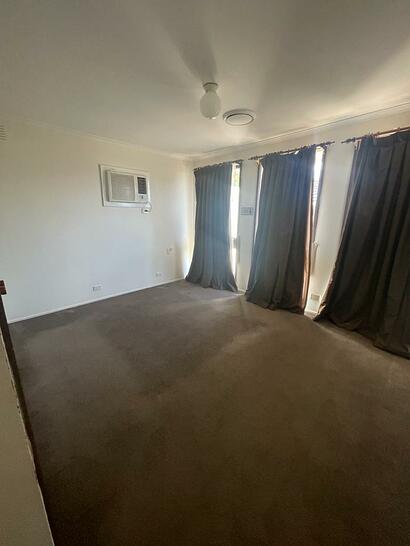 73 Dongola Road, Keilor Downs 3038, VIC House Photo
