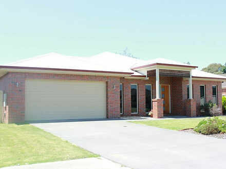 27 Marilyn Way, Sale 3850, VIC House Photo