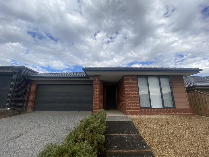 18 Barkers Crescent, Mickleham 3064, VIC House Photo