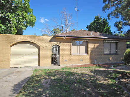 4 Hocking Avenue, Mount Clear 3350, VIC House Photo