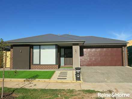 3 Roaming Drive, Fraser Rise 3336, VIC House Photo