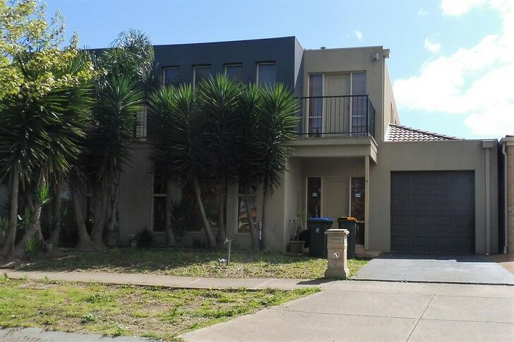 33 Caledonian Way, Point Cook 3030, VIC Townhouse Photo