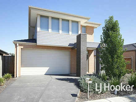 24 Martaban Crescent, Point Cook 3030, VIC House Photo