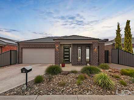 5 Moore Drive, Fraser Rise 3336, VIC House Photo