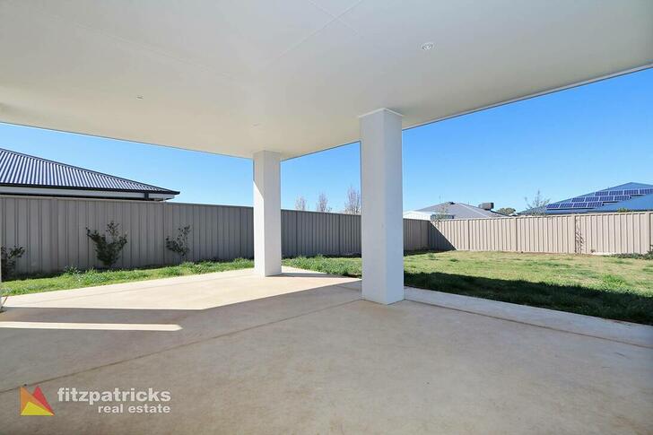 117 Strickland Drive, Boorooma 2650, NSW House Photo