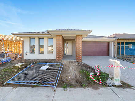 28 Carcoola Rise, Clyde North 3978, VIC House Photo