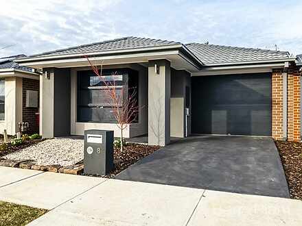 8 Hurdle Street, Clyde North 3978, VIC House Photo