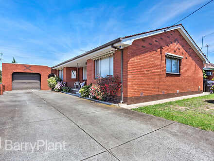 9 Thorndon Drive, St Albans 3021, VIC House Photo