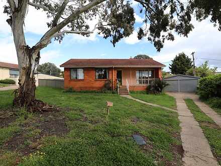 8 Welsh Place, Chifley 2606, ACT House Photo