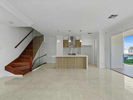 2/48 Oceana Terrace, Manly 4179, QLD Townhouse Photo