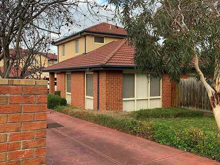 1/5 George Street, Scoresby 3179, VIC Townhouse Photo