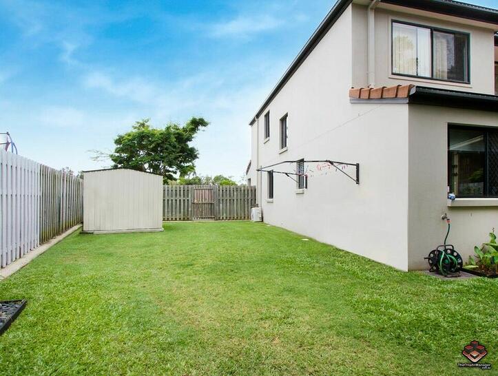 Pacific Pines 4211, QLD Townhouse Photo
