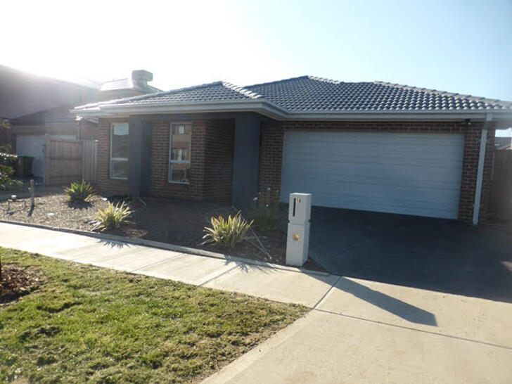 18 Selleck Drive, Point Cook 3030, VIC House Photo