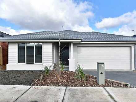 13 Daffodil Crescent, Diggers Rest 3427, VIC House Photo