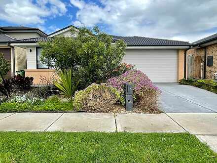 10 Chambers Crescent, Cranbourne North 3977, VIC House Photo